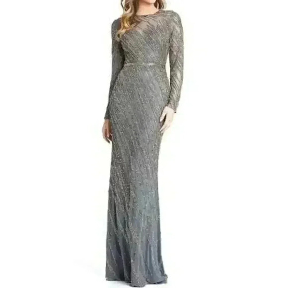 New Mac Duggal 5240 Beaded Illusion Neck Long Sleeve Maxi Gown - Size 10- Platin - Picture 1 of 12